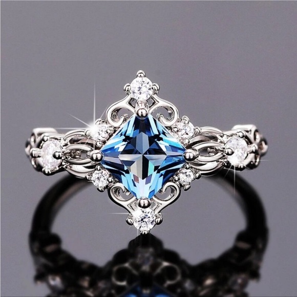 Dainty Blue Silver Victorian Inspired Ring - Picture 3 of 9